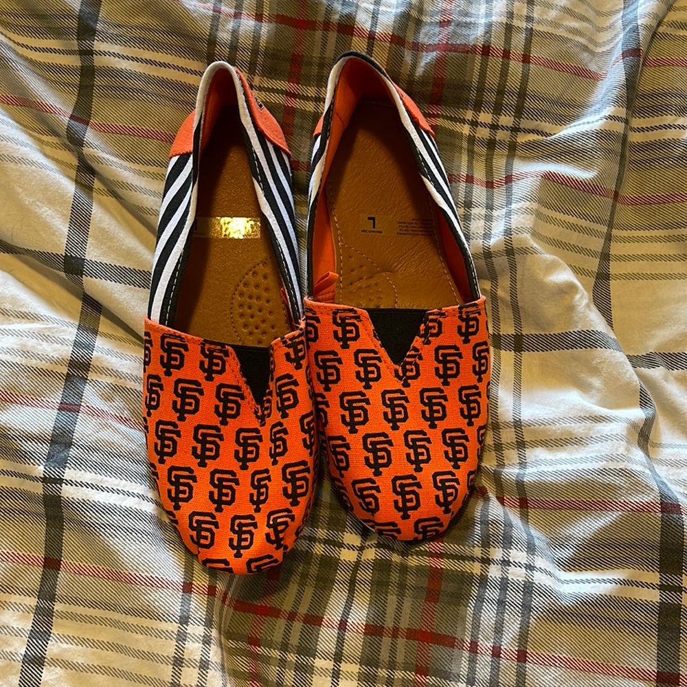 Brand new, SF giants slip on shoes, size L
